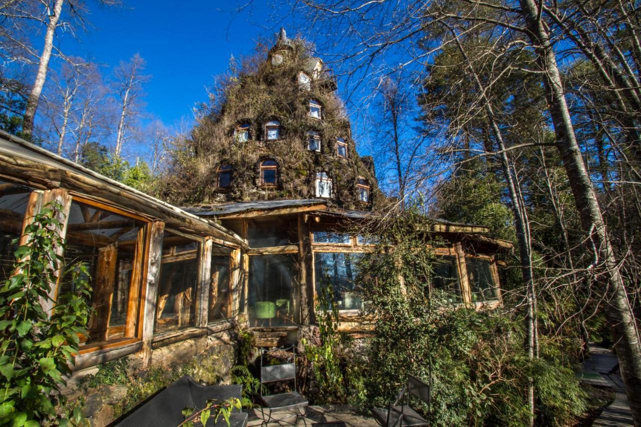 Вилла Huilo Huilo Montana Magica Экстерьер фото